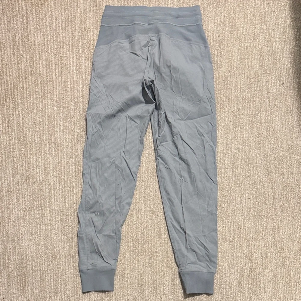 lululemon athletica lightweight joggers